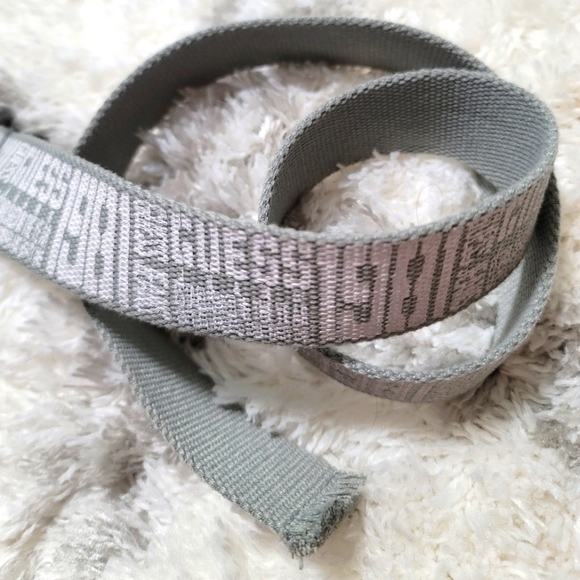 Guess 1981 Jeans Belt - Picture 3 of 7